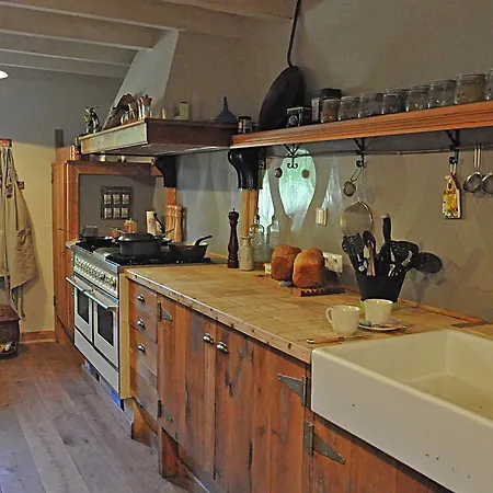Villa Wellness Boerderij Montaigu-le-Blin