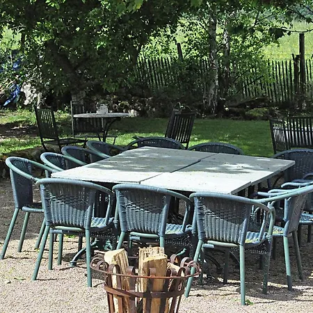 Villa Wellness Boerderij Montaigu-le-Blin